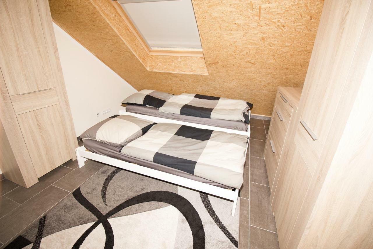 Ferienwohnung Beckendorf 罗斯海姆 外观 照片